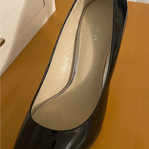 Coach Giovanna Patent Pump - Picture 3 of 4